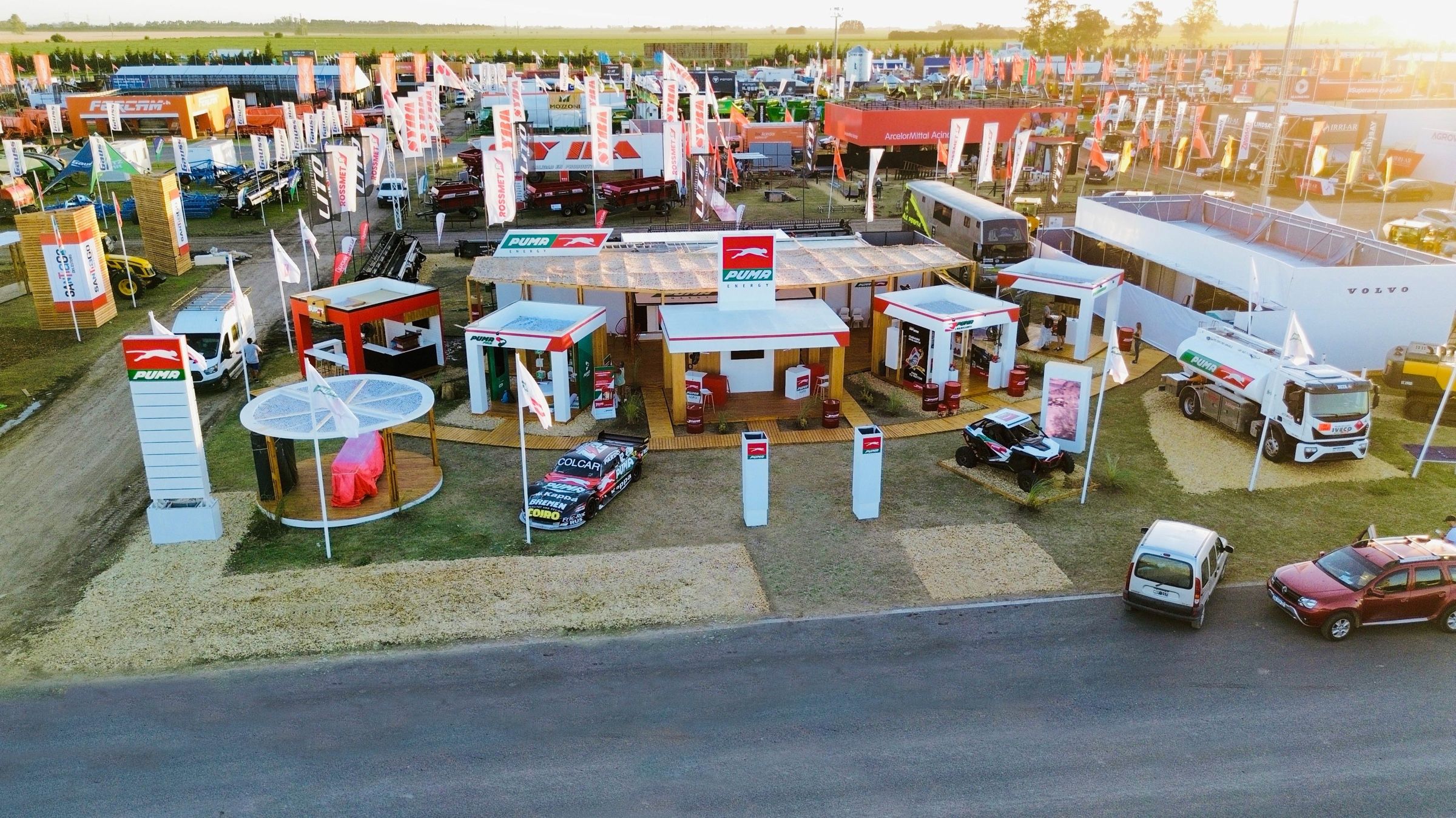 Vista aérea del stand de Puma Energy en el predio de Expoagro