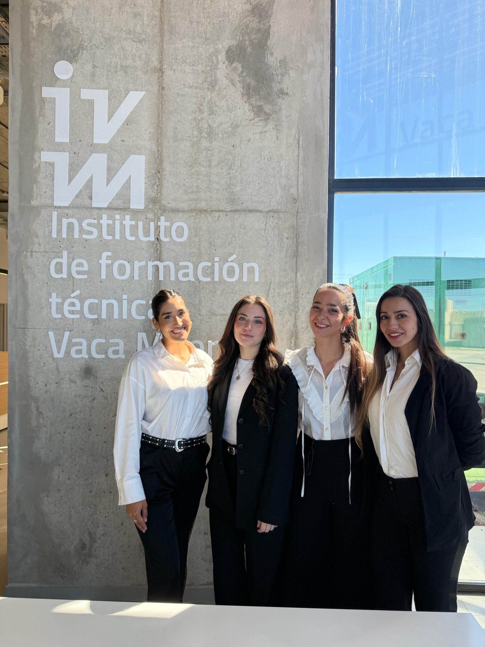 Cuatro promotoras en el Instituto de Formación Técnica Vaca Muerta